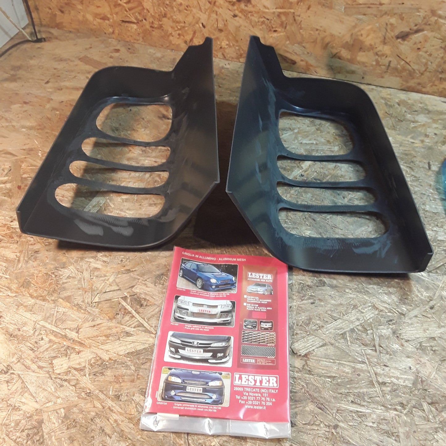 Mercedes Vito Satz Abdeckung Heckleuchten original LESTER NEU
