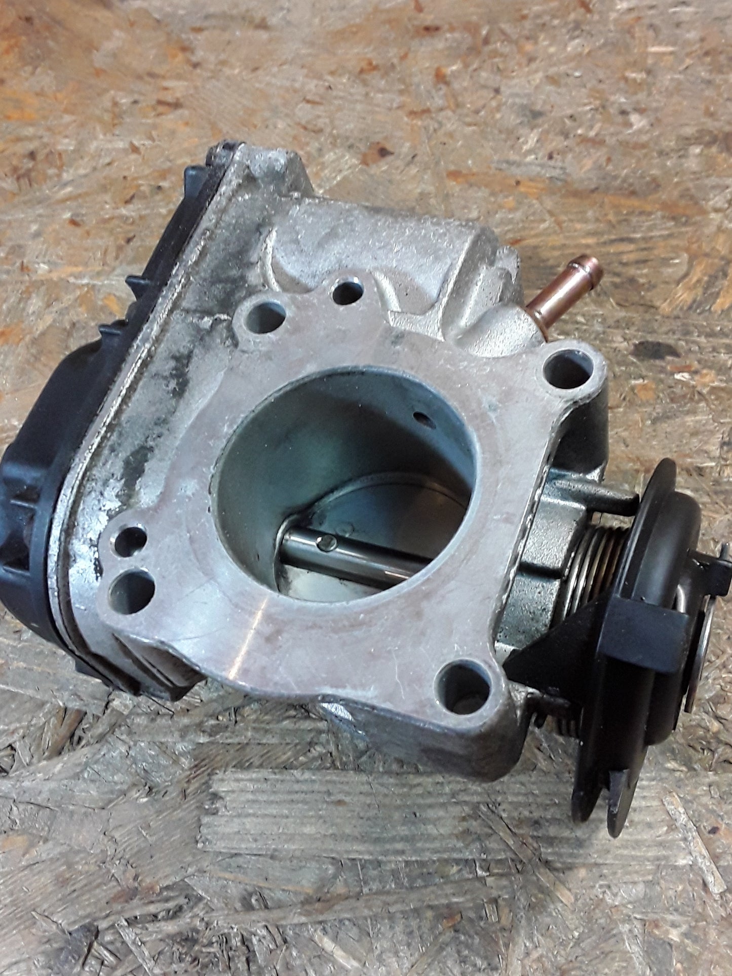 Chevrolet Spark/ Matiz Drosselklappenstutzen original GM GEBRAUCHT