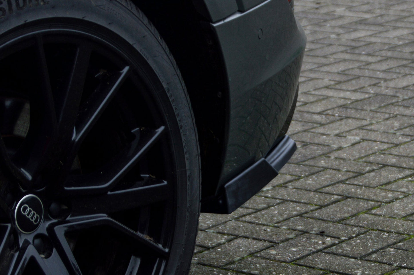 Heckansatz Seitenteile ABS Audi e-tron Quattro ab Bj.:2018 - Schwarz Glanz