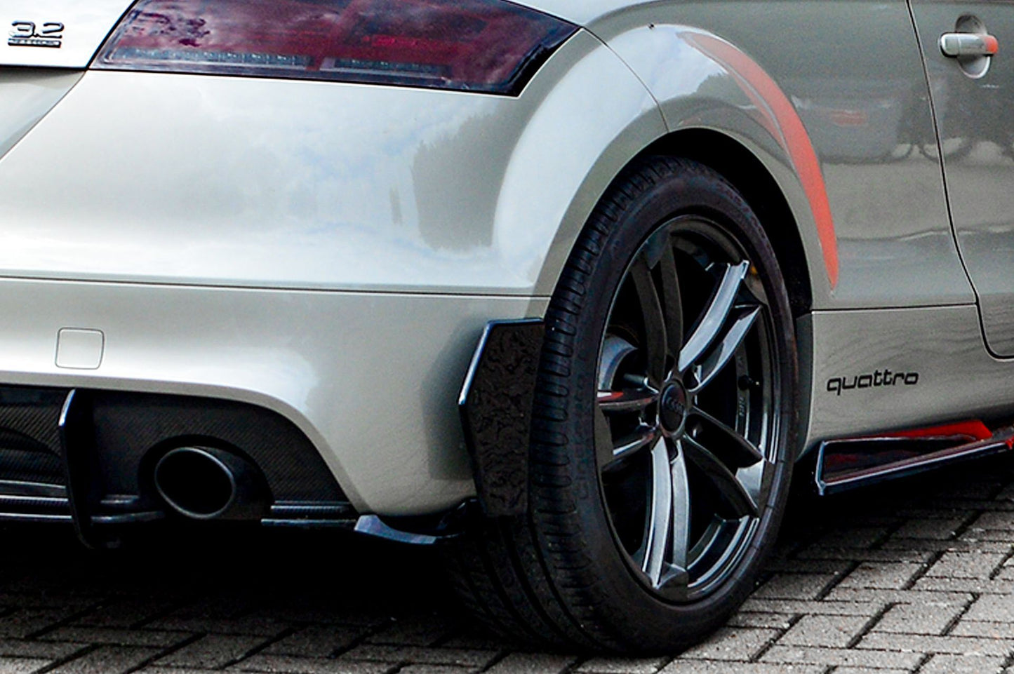 Hintere Seiten Flaps/Flicks Audi TT 8J S-Line Ab Bj.: 2006-2014 Carbon