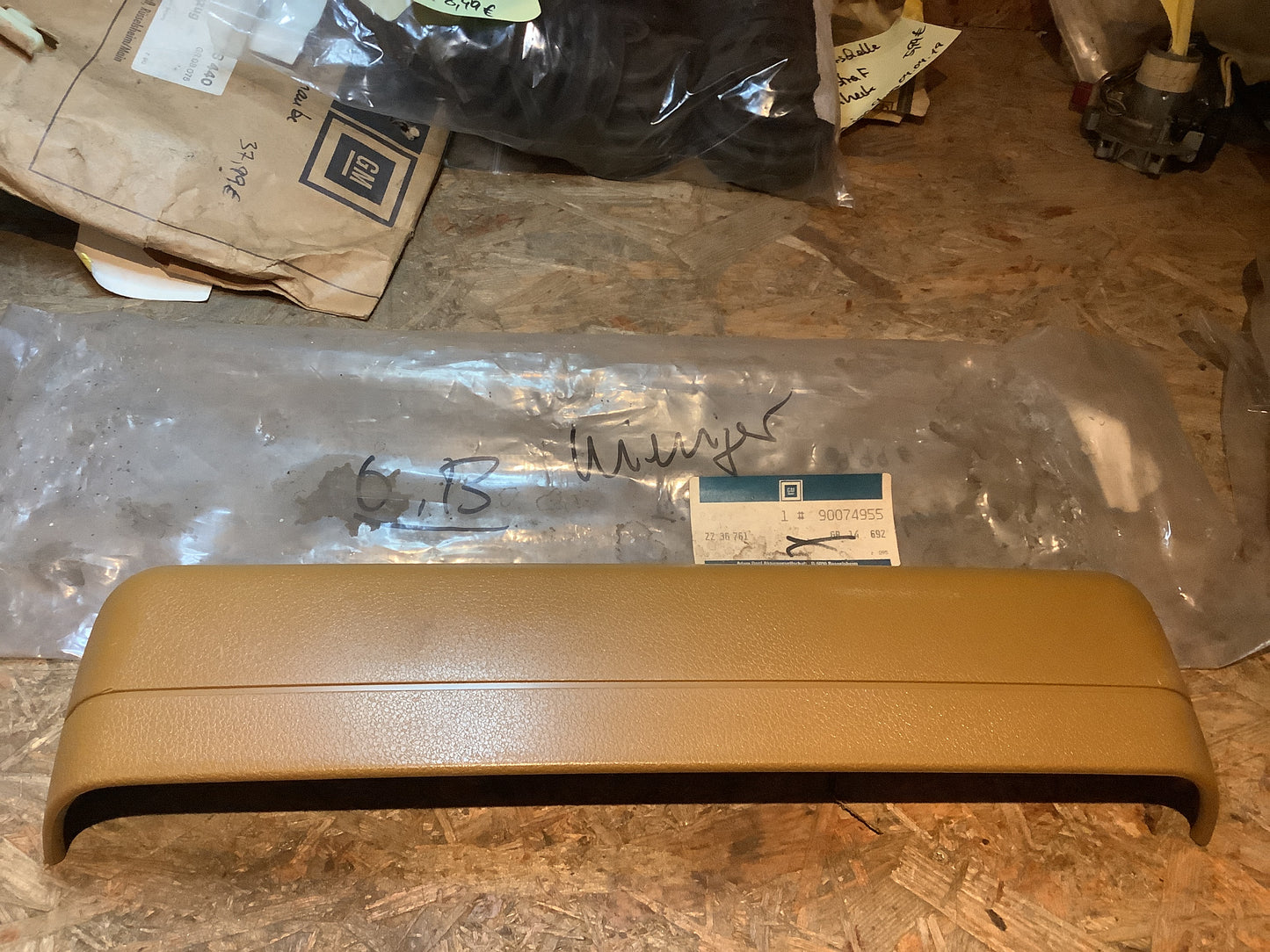 Opel Rekord E Türtasche Original GM NEU