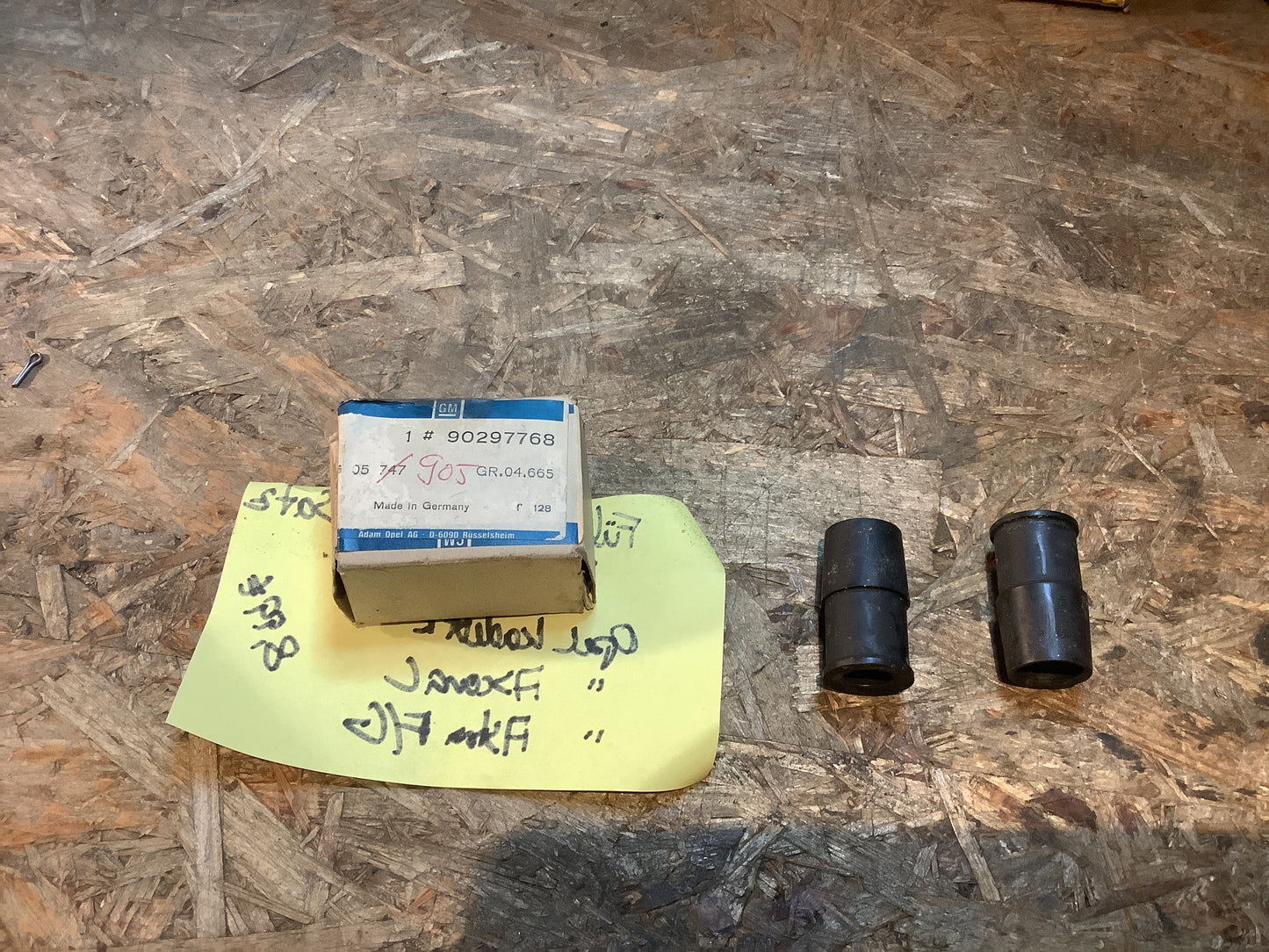 Opel Kadett E, Ascona C, Astra F/G Führungshülsensatz Bremssattel Original GM NEU