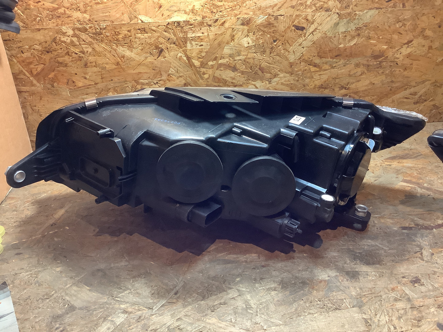 Tuning-Tec LED Tagfahrlicht Scheinwerfer für VW Passat CC 08-12 schwarz ( eine Halterung ist abgebrochen trotzdem voll funktionstüchtig)
