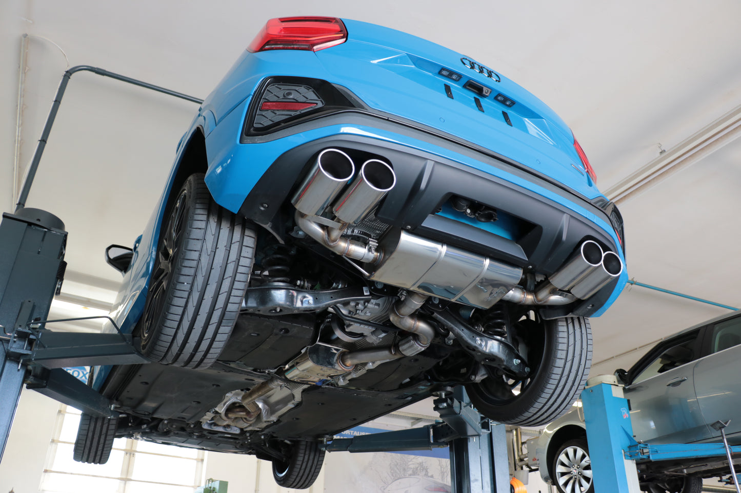Audi Q2 Endschalldämpfer Ausgang rechts/links mit Vorschalldämpfer - 2x115x85 Typ 32 rechts/links