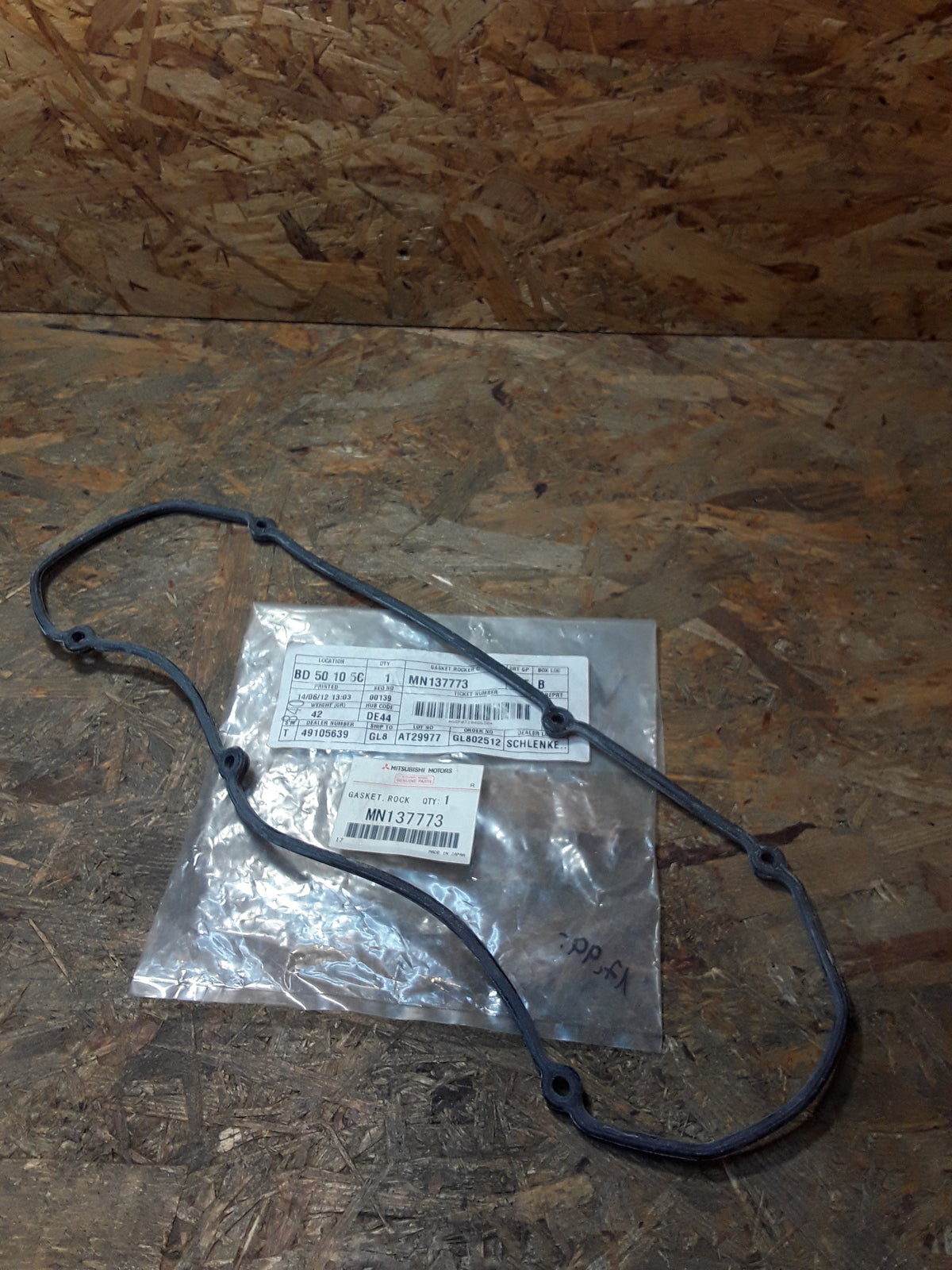 Mitsubishi Pajero Ventildeckeldichtung original Mitsubishi NEU