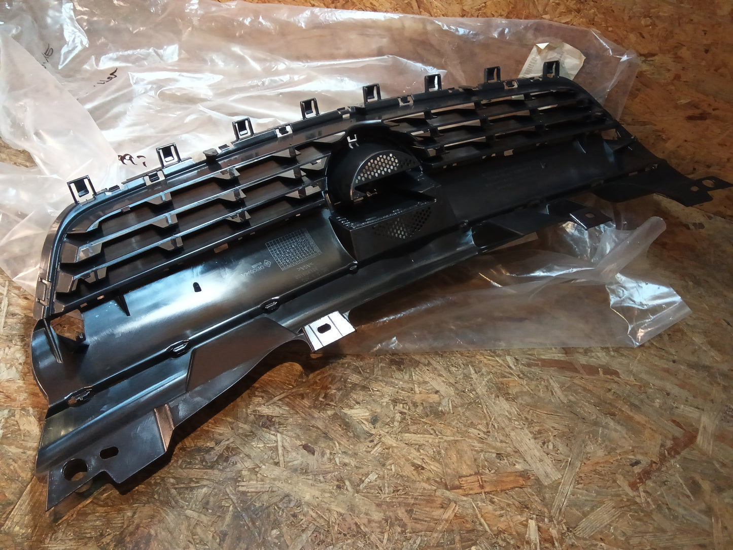 Zafira B 05-15 Kühlergitter original GM NEU