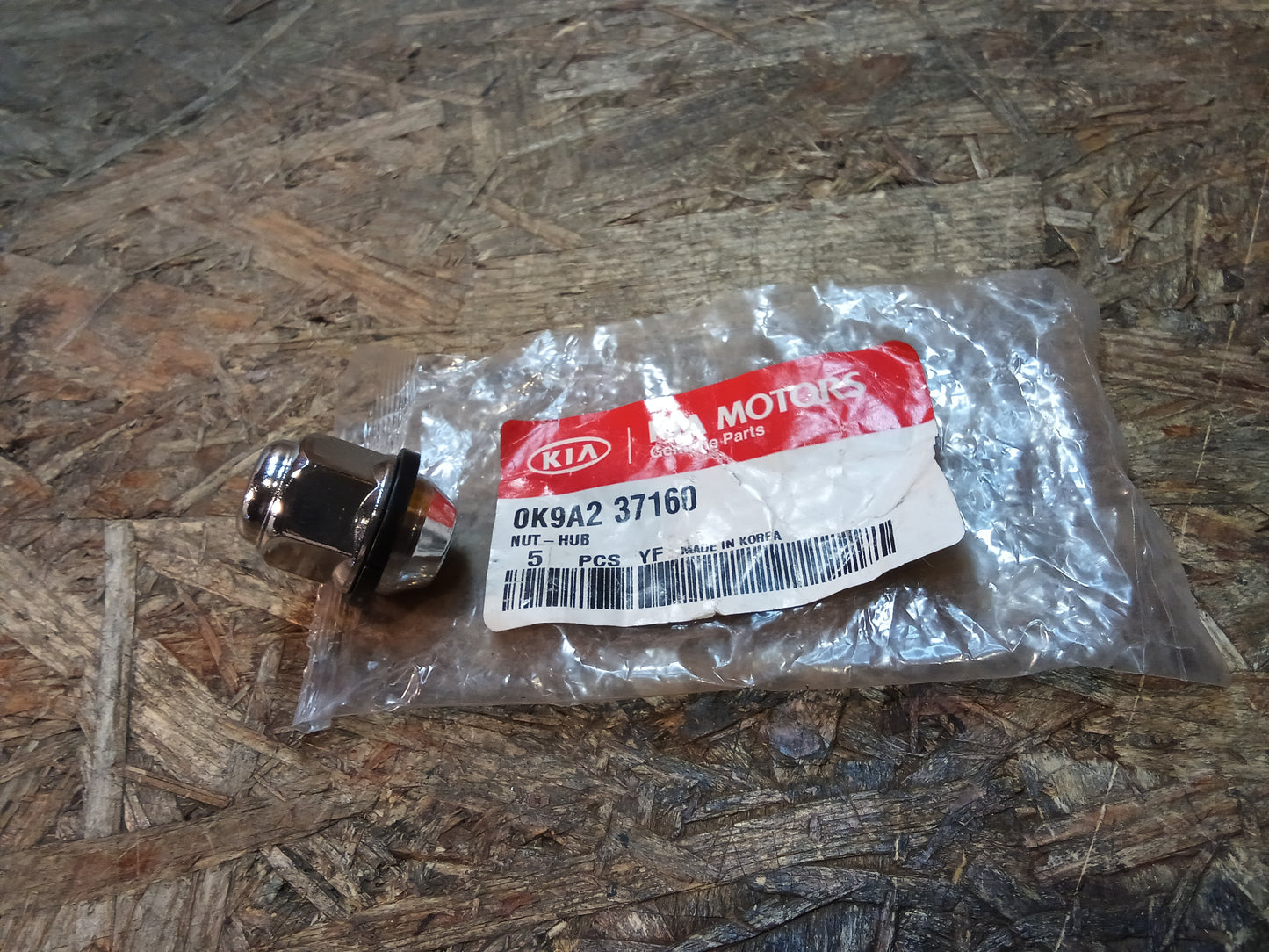 Kia Radmutter M12x1,5 original Kia NEU