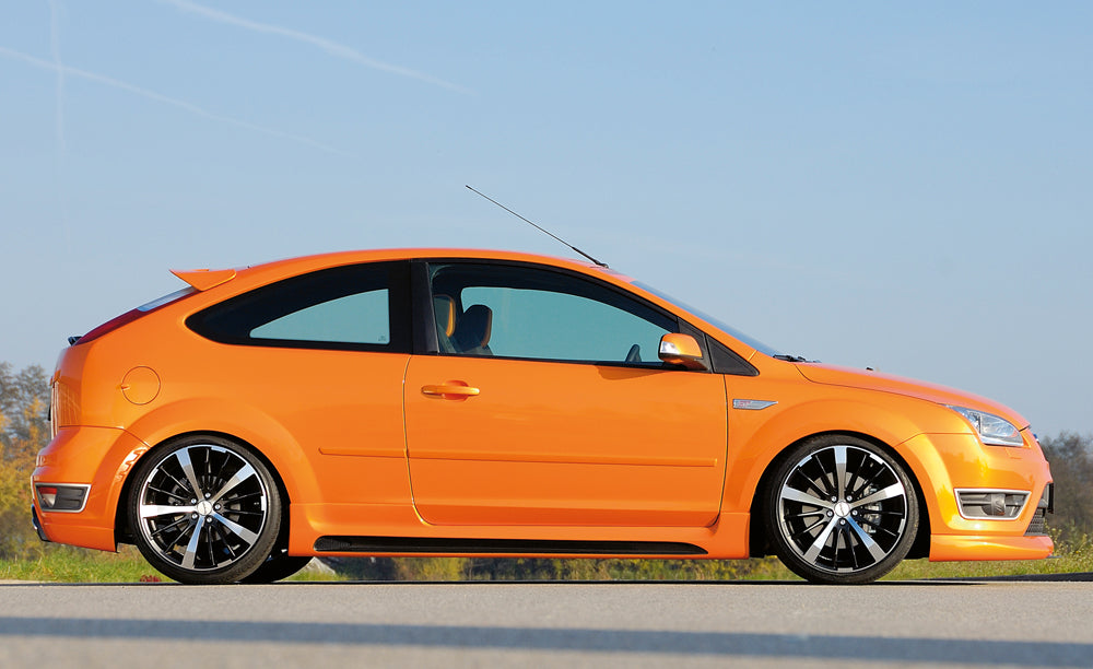 Ford Focus 2 ST Rieger Heckansatz ABS,
inkl. Alugitter, Montagezubehör, Gutachten