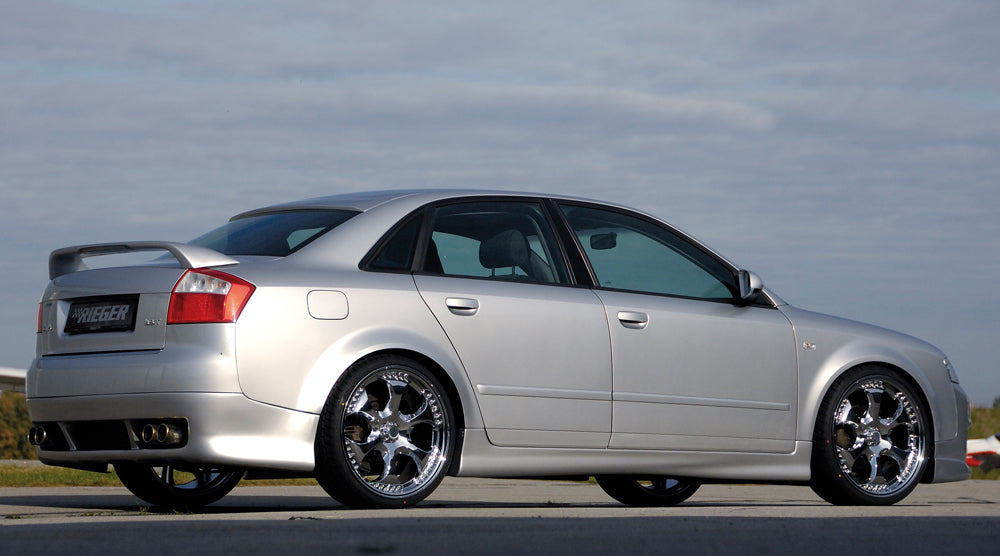 Audi A4 (8E) Typ B6 Rieger Heckscheibenblende ABS,
inkl. Gutachten, Montagezubehör