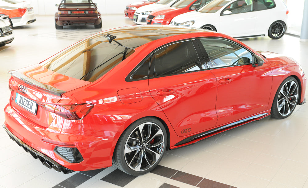 Audi A3 (GY) Rieger Seitenschwelleransatz links, für orig. Seitenschweller, ABS, für Fzg. mit S-Line Exterieur,
inkl. Mon...