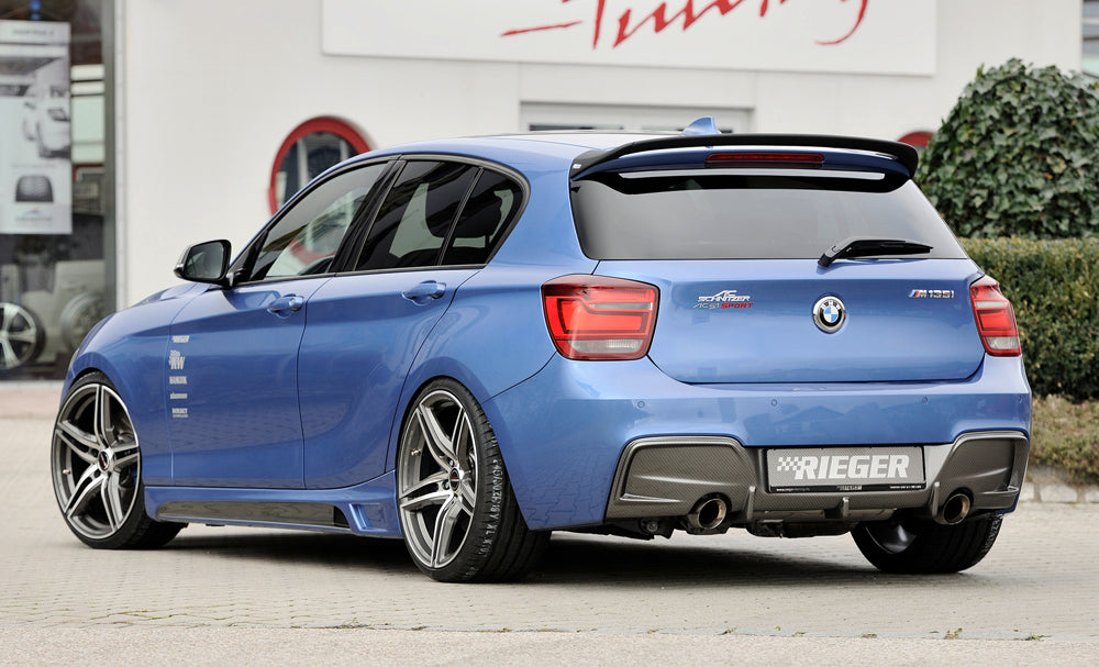 BMW 1er F20 (1K4) Rieger Heckeinsatz nur für M-Paket-Heckschürze, nur 135i für orig. Endrohr li. u. re., ABS, Carbon-Look, für Fzg. mit M-Technik,
inkl. Montagezubehör, Gutachten