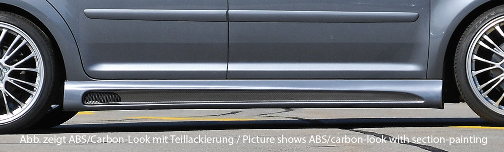 VW Touran (1T) Rieger Seitenschweller rechts, mit Schacht, mit Ausschnitt, ABS, Carbon-Look,
inkl. Alugitter, Montagezubehör, Gutachten