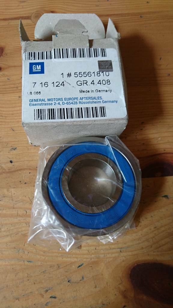 Tigra B Lager Hauptwelle hinten neu original GM