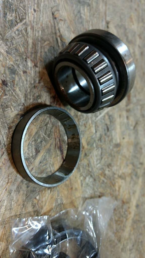 Original Spidan Radlager-Satz vorne Ford Fiesta 1.3 NEU