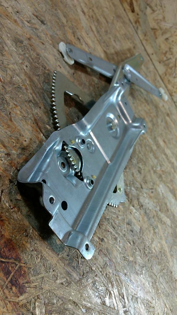 Original GM Opel Vectra A Fensterheber elektrisch vorne links NEU