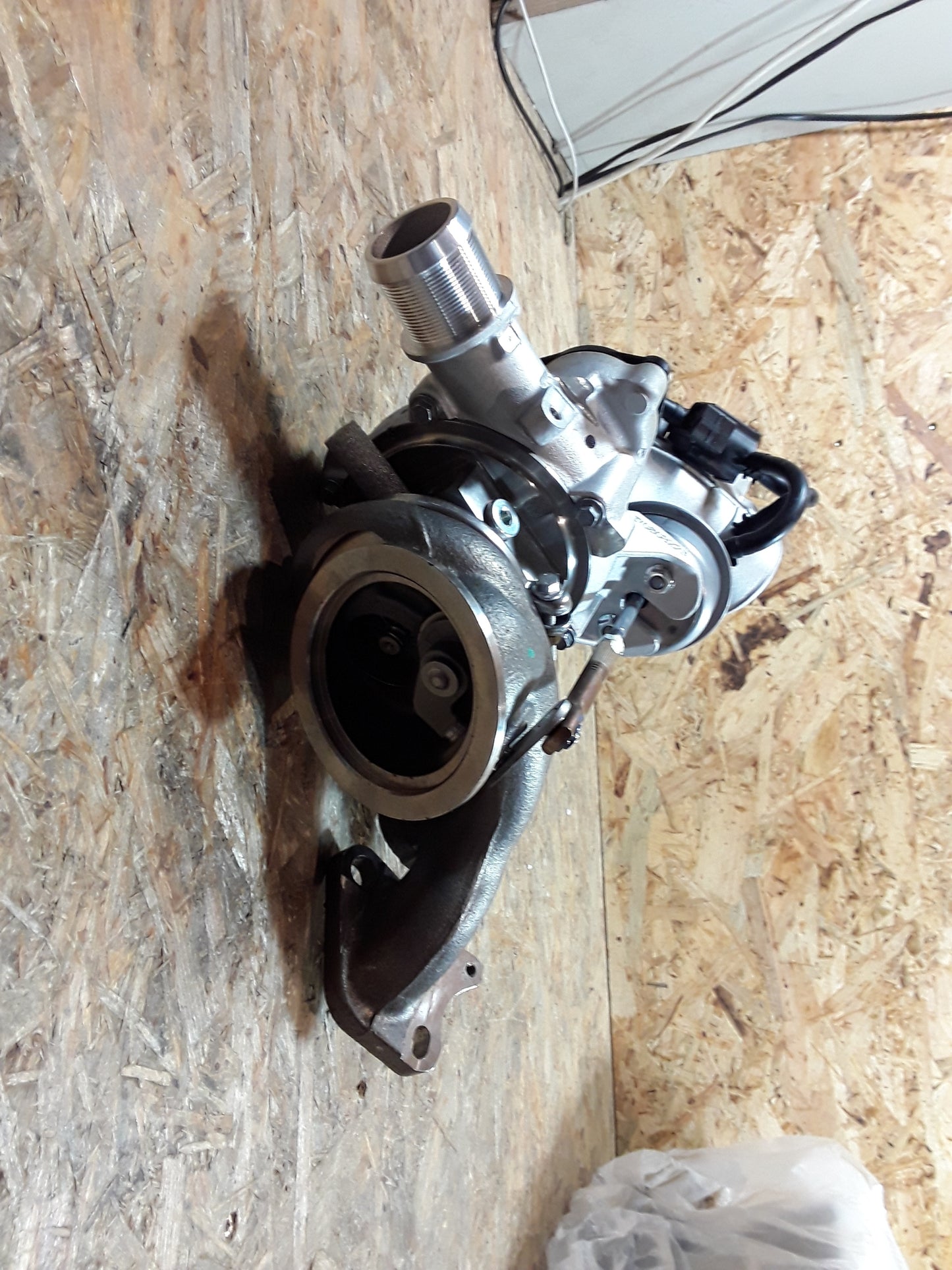 Astra J 1,4 Turbo uvm Turbolader original GM Opel NEU