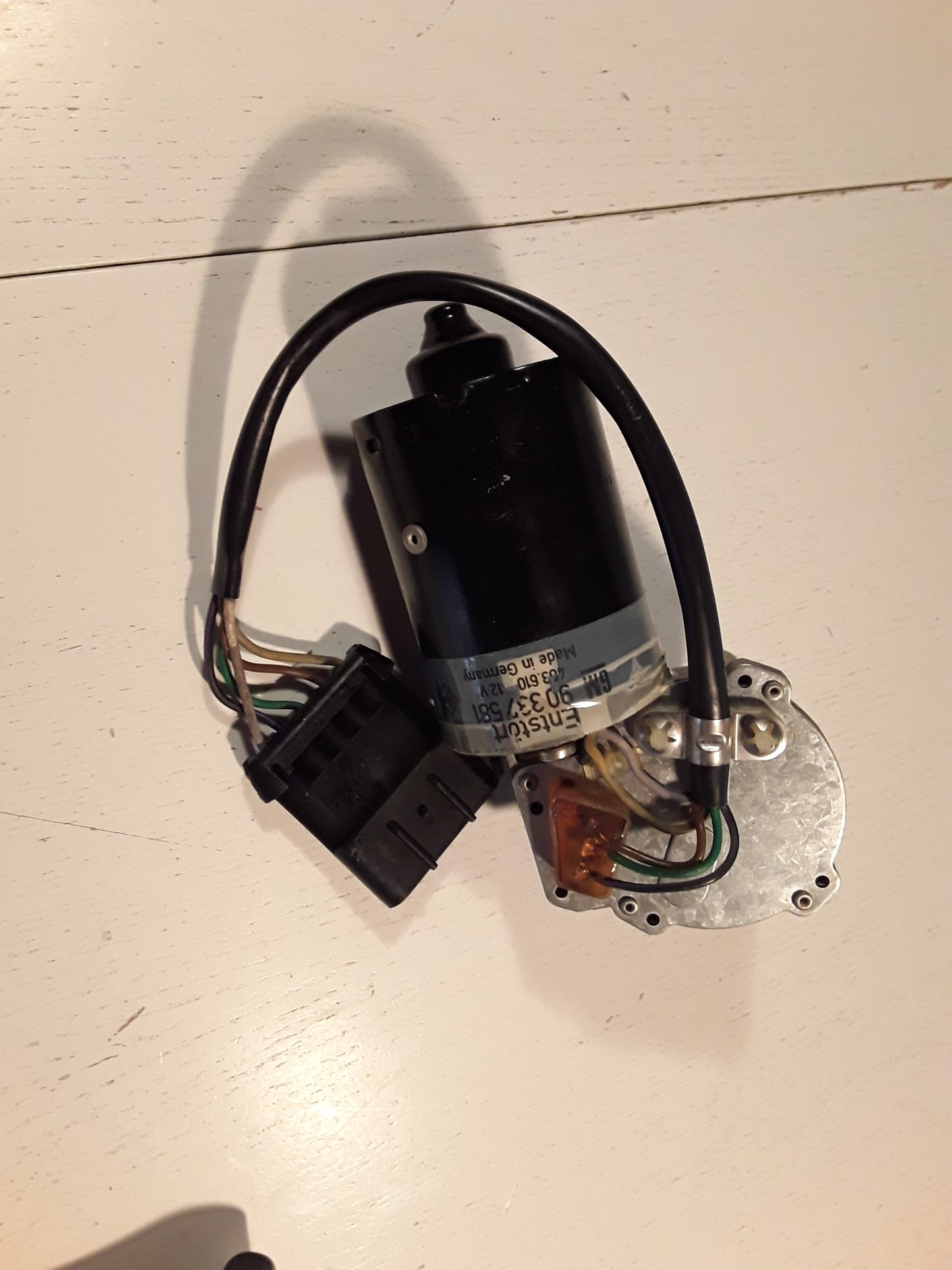 Calibra Motor Frontscheibenwaschanlage Wischer RL original GM Opel NEU