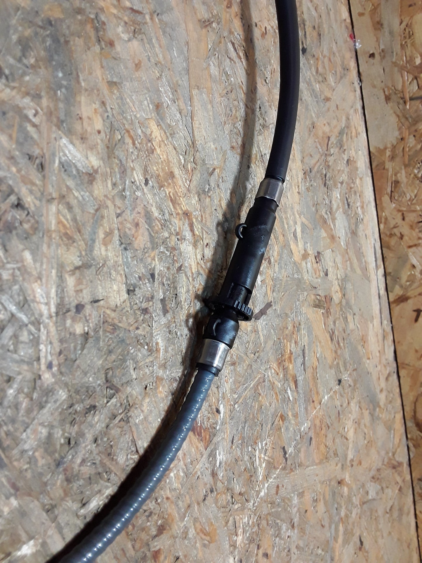 Corsa B 73_,78_,79_ 1,2l 33KW Tachowelle original GM Opel NEU