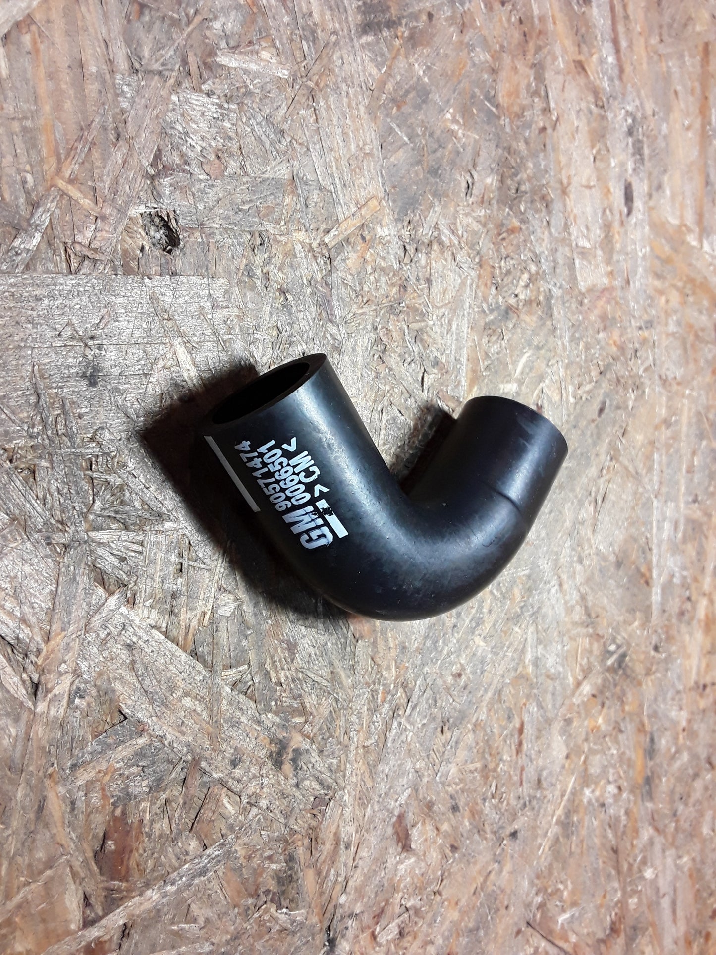 Corsa C 1,4l / 1,6l Astra G 1,6l Schlauch Kurbelgehäuseentlüftung original GM Opel NEU