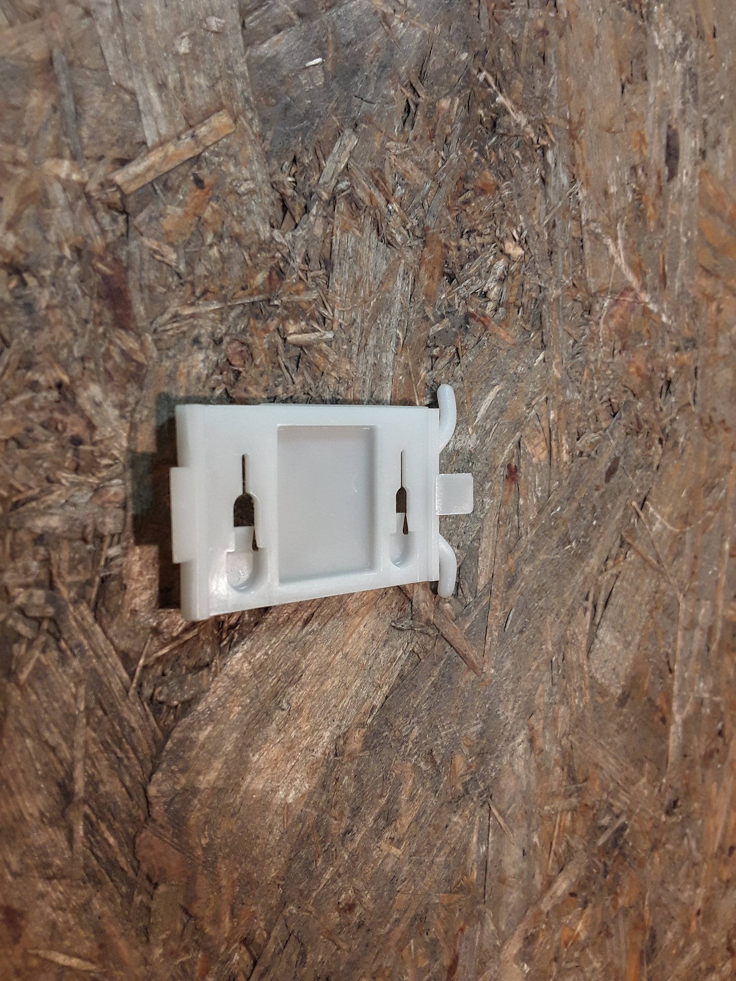 Corsa A Kadett E Ascona C Clips an Seitenwand original GM Opel NEU