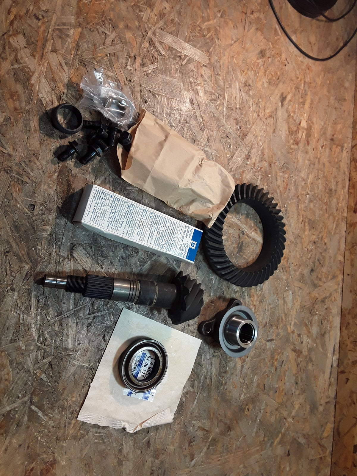 Omega A Satz Teller und Kegelrad Übersetzung 39/10 original GM Opel NEU