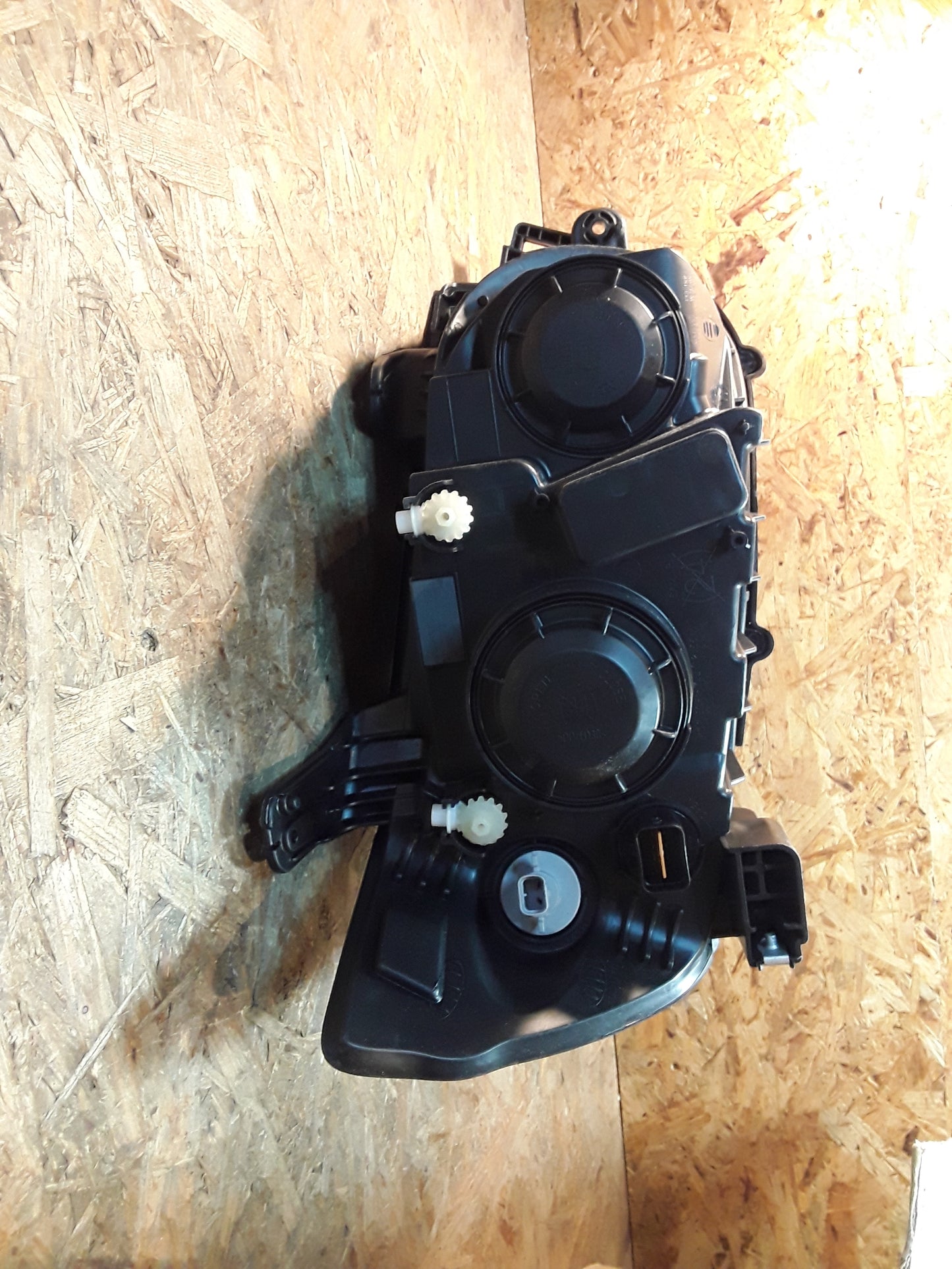 Chevrolet Aveo 8 T300 Scheinwerfer links original GM Opel NEU