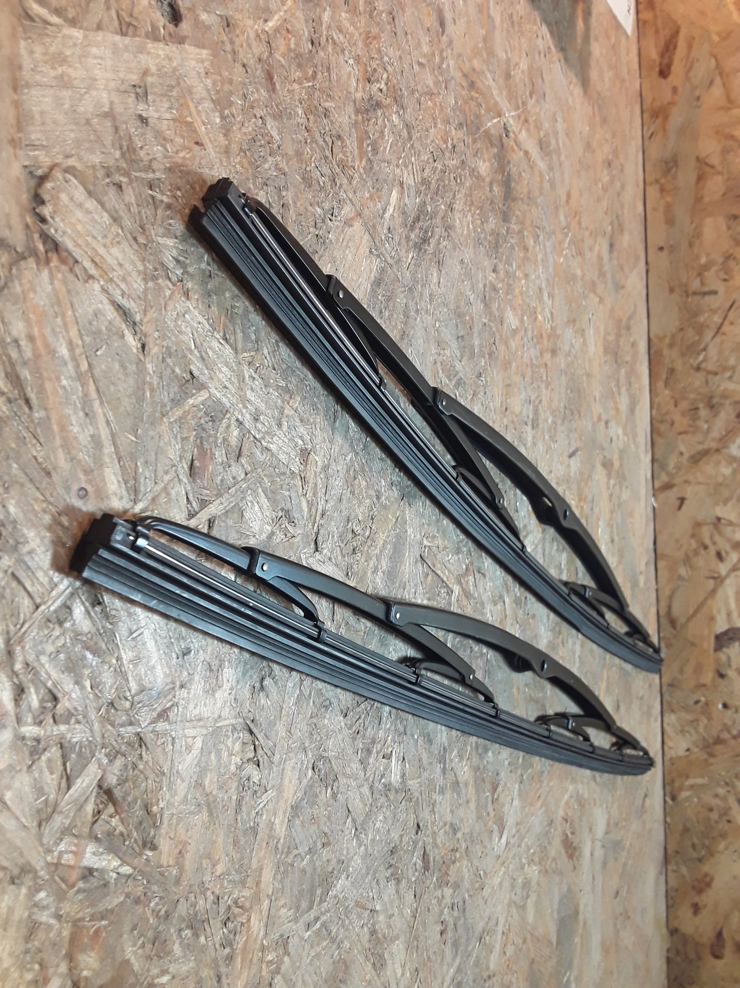 Fiat Kässbohrer Magirus-Deutz Renault Saurer Saviem Scheibenwischerset original Bosch NEU