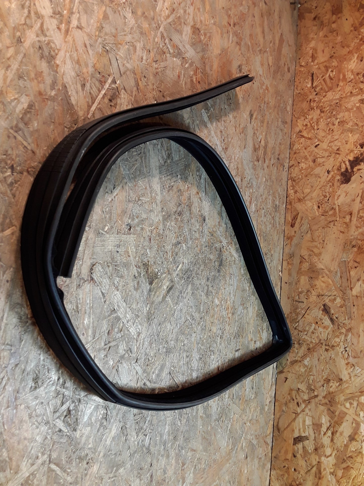 Vectra Fensterführung Abdichtung hinten links original GM Opel NEU