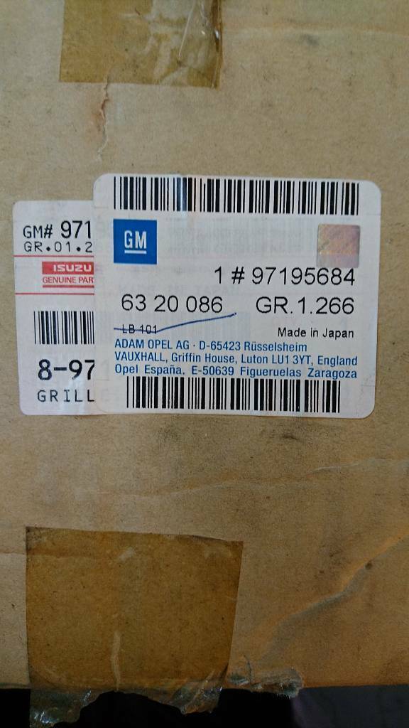 Opel Monterey Kühlergrill neu original GM