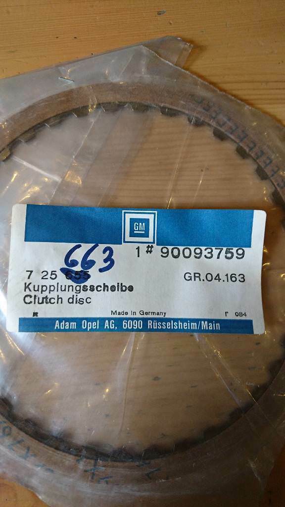Original GM Opel Ascona Vectra Zahnkrans Kupplungsscheibe Neu
