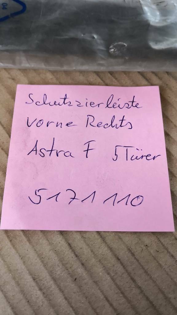 Opel Astra F Schutzzierleiste Vorne Rechts Neu Original GM