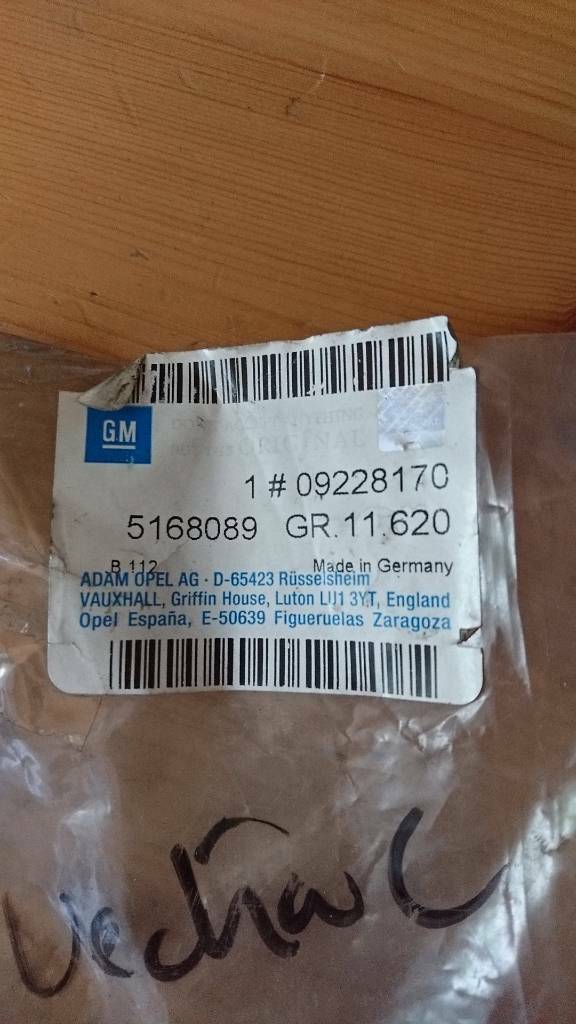 Vectra C Rücksitzbank Schloß Hinterrückenarretierung links neu original GM