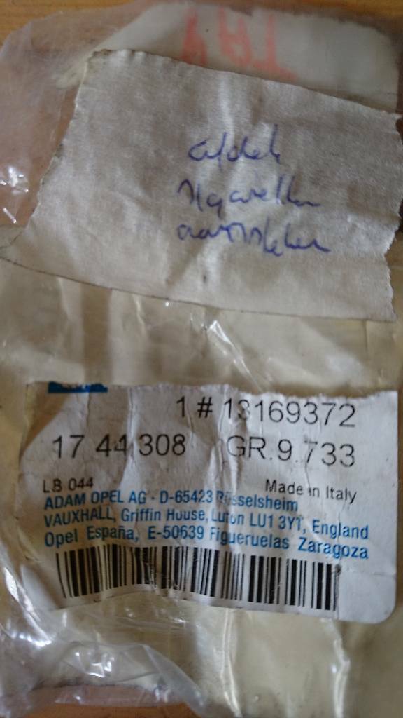 Astra Zafira Signum Vectra C Halterungsring Steckdose Laderaum
