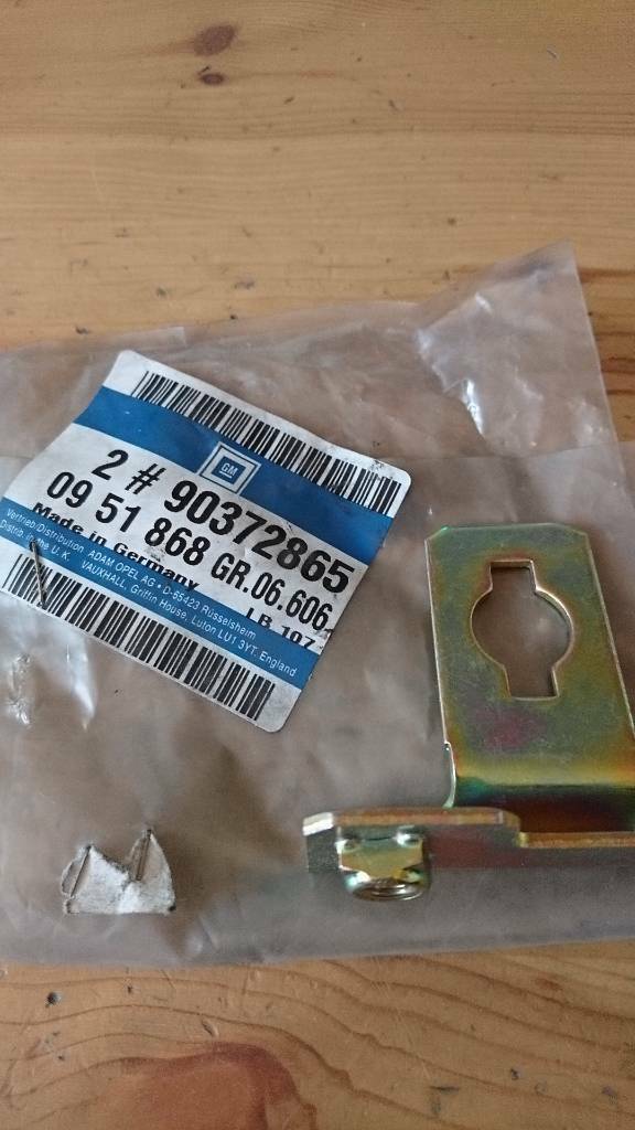 Astra F Schlauchschelle Halter Querträger Neu Original GM
