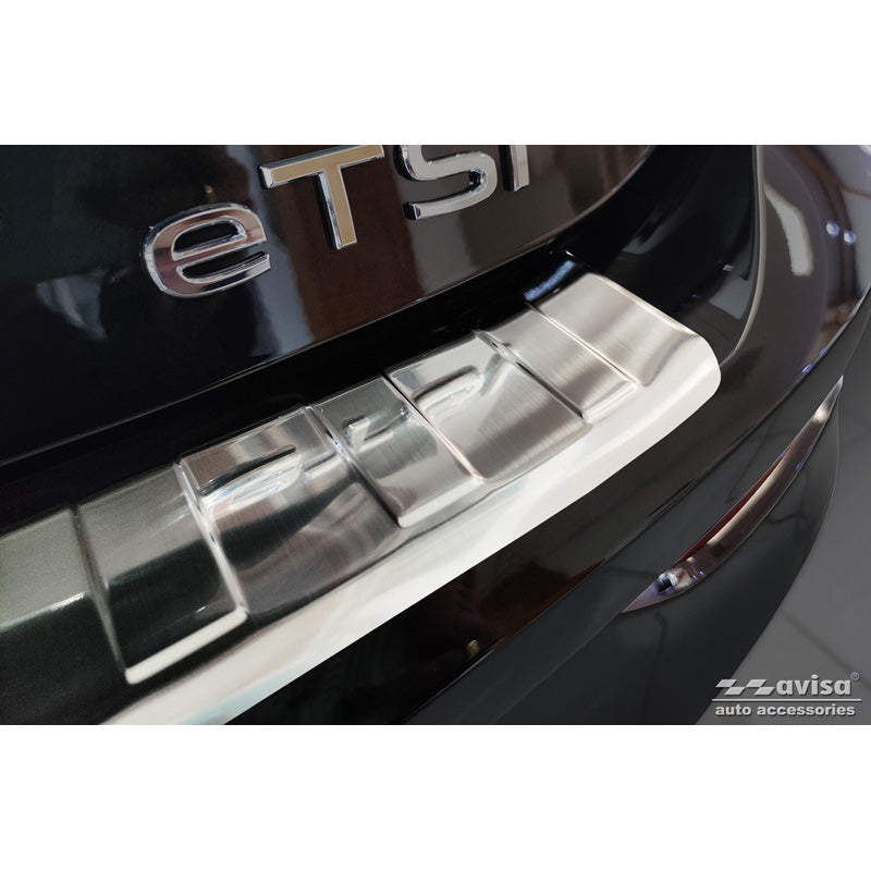 Edelstahl Heckstoßstangenschutz passend für Volkswagen Golf VIII Variant 2020- 'Ribs'