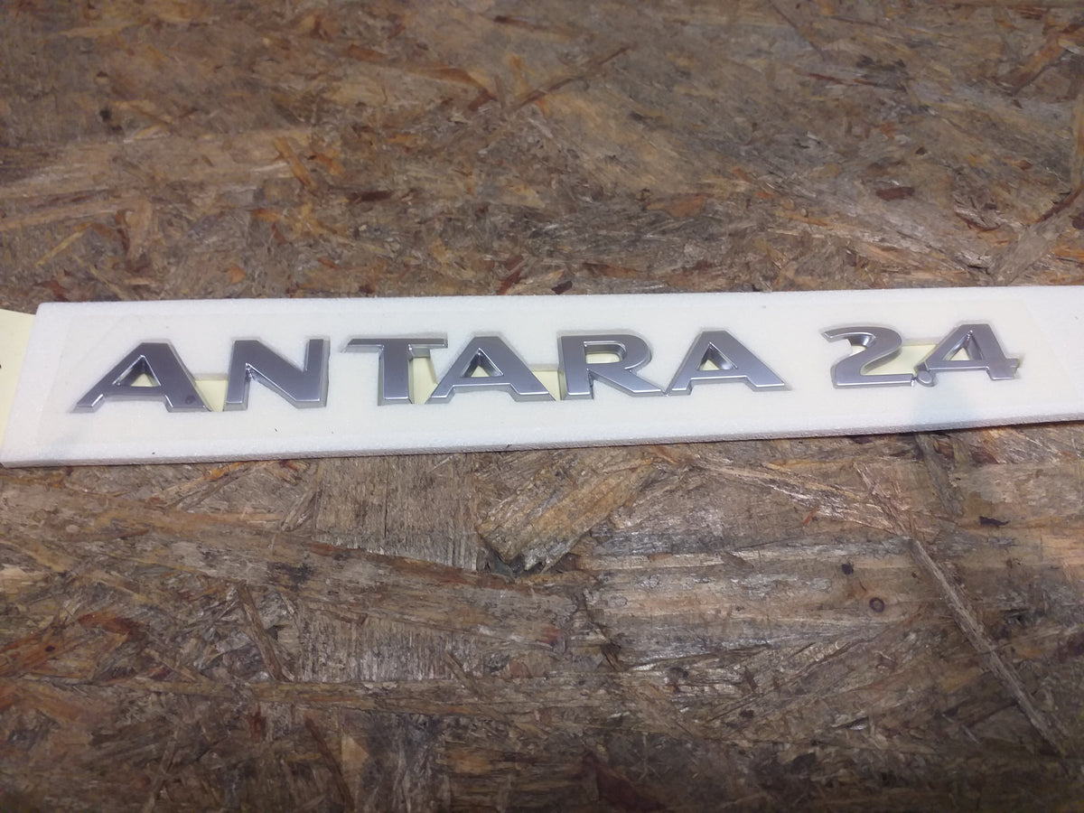 Antara 2.4 Emblem Schriftzug "Antara 2.4" original GM Opel NEU