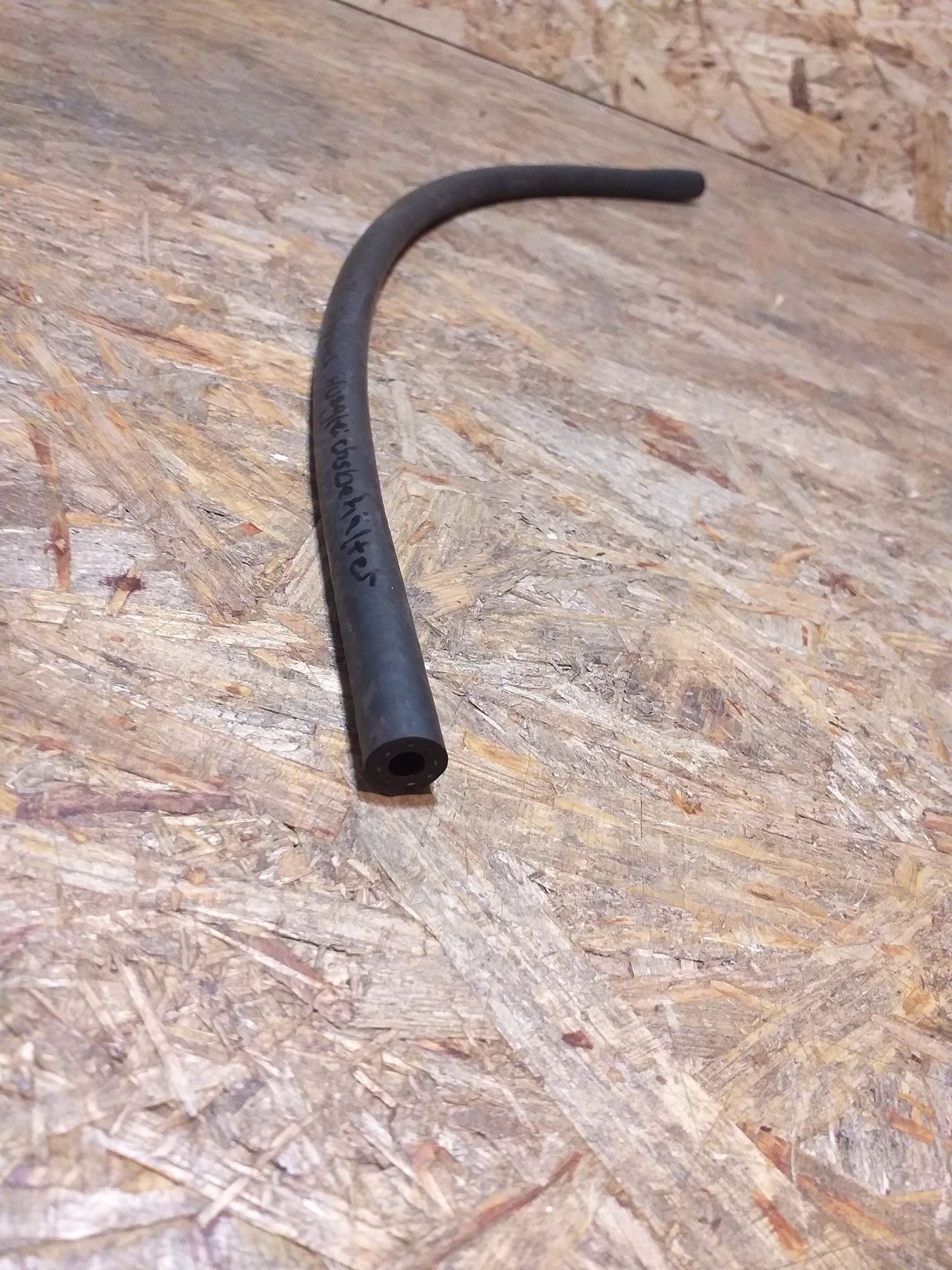 Frontera A Schlauch Ausgleichsbehälter an Thermostatgehäuse original GM Opel NEU