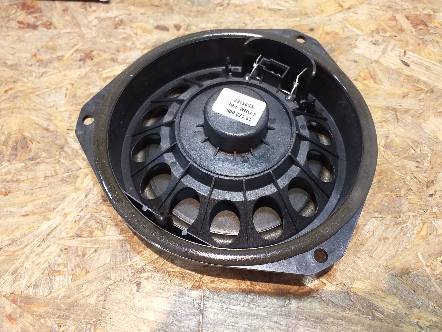 Astra H Zafira B Lautsprecher vorne links original GM Opel NEU