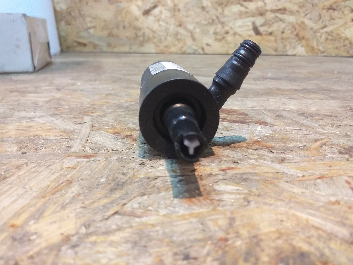Signum Vectra C Wischwasserpumpe original GM Opel NEU