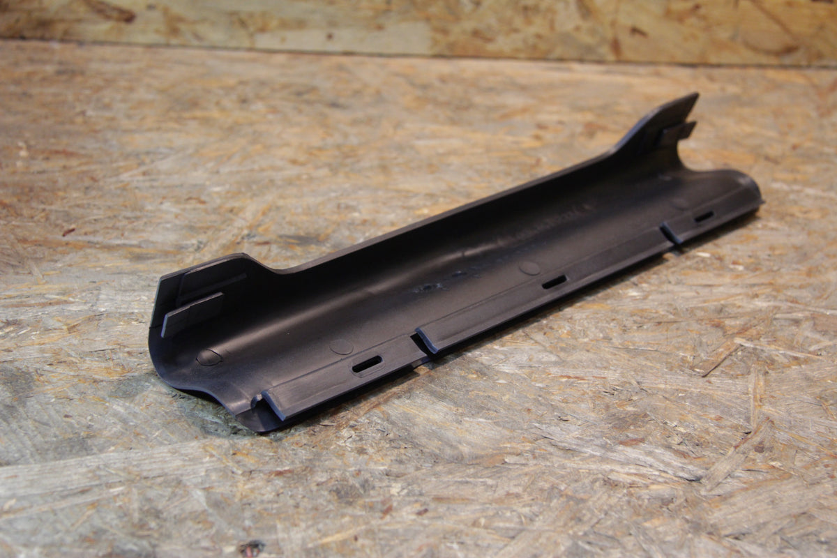 Original GM Opel Klappe Anhängerkupplung grundiert 90478746 Astra F