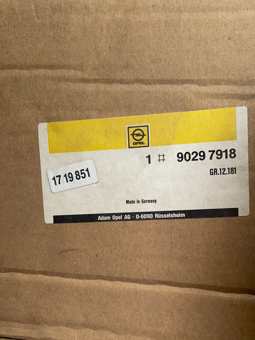 Original GM Opel Vectra A Heckspoiler Kofferraumabdeckung Stufenheck Neu