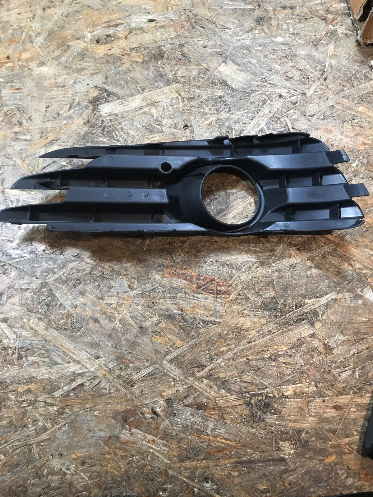 Original Opel Vectra C Blende Neblescheinwerfer vorne rechts NEU