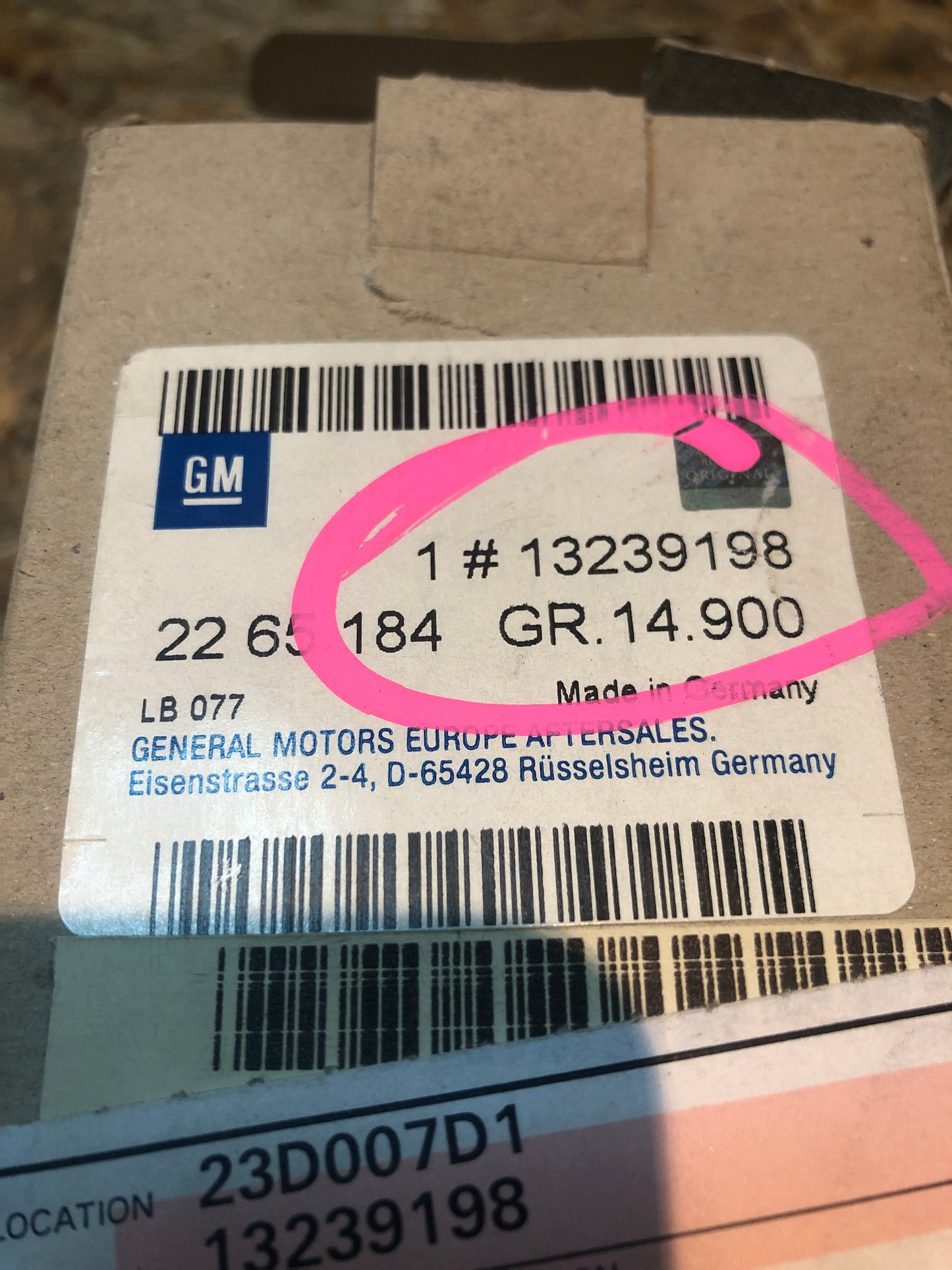 Original GM Opel Astra H Scharnier Armlehne Sitz rechts Neu