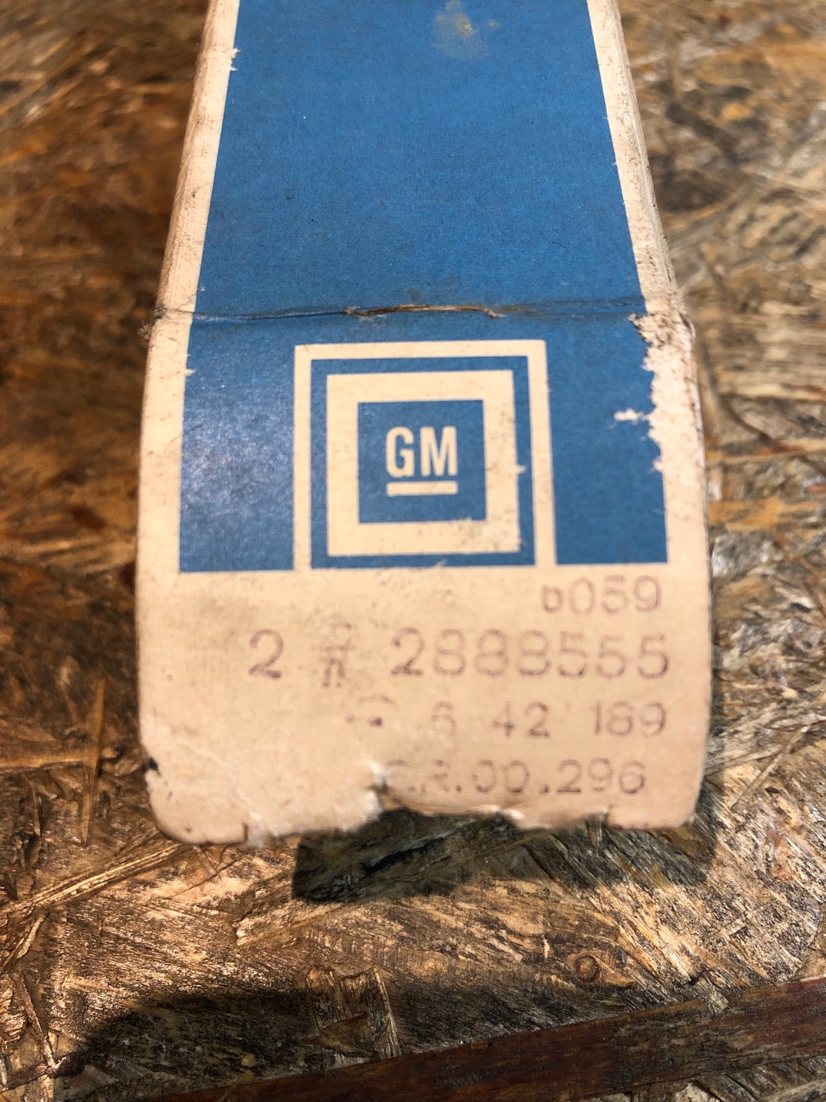 Original Opel Kadett E Auslassventil und Einlass Neu
