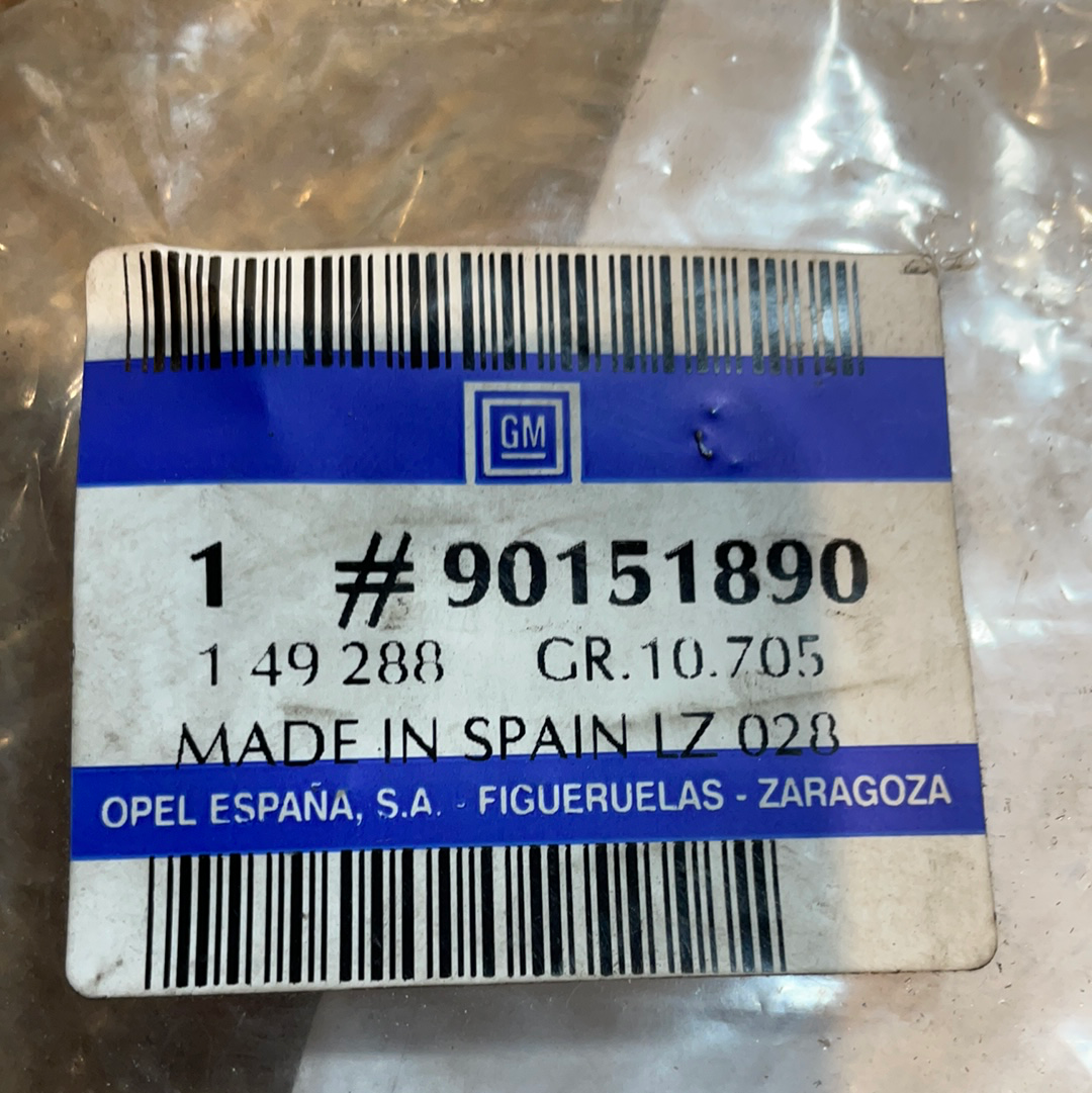 Original GM Opel Corsa A Einsatzecke vorne links Fensterrahmen Verblendung vorne Neu