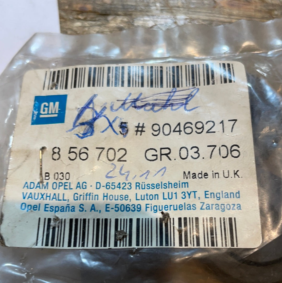 Original GM Opel Omega B 2,0 Dämpfungsbuchse Satz Auspuff/ Halterung Neu