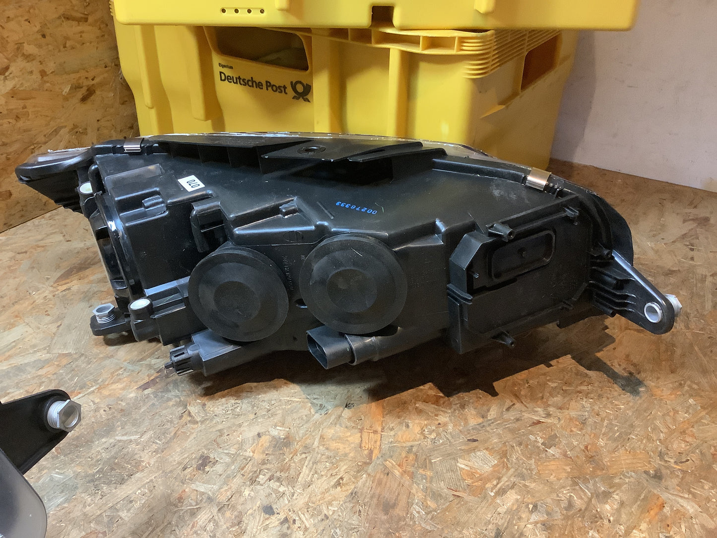 Tuning-Tec LED Tagfahrlicht Scheinwerfer für VW Passat CC 08-12 schwarz ( eine Halterung ist abgebrochen trotzdem voll funktionstüchtig)