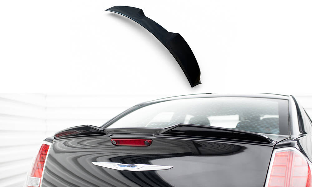 Maxton Spoiler CAP für 3D Chrysler 300 Mk2 schwarz Hochglanz