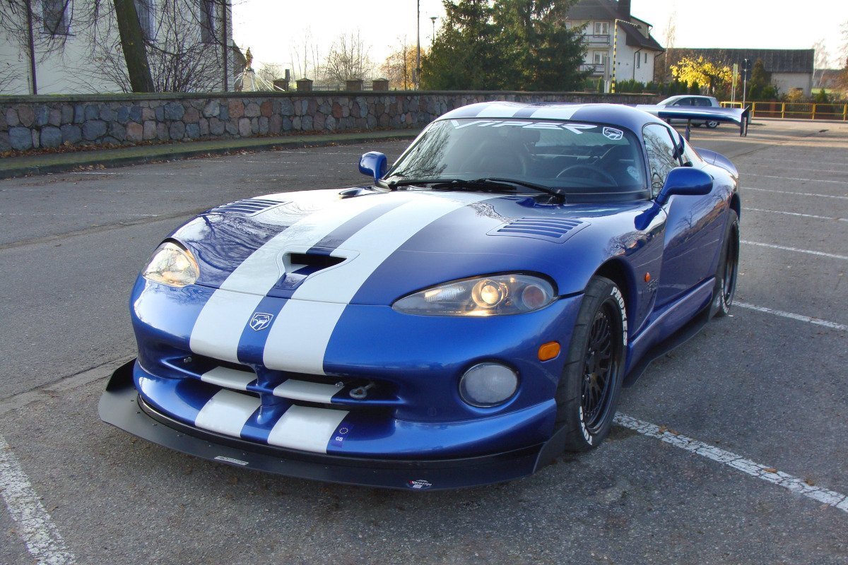 Maxton Racing Front Ansatz für DODGE VIPER GTS