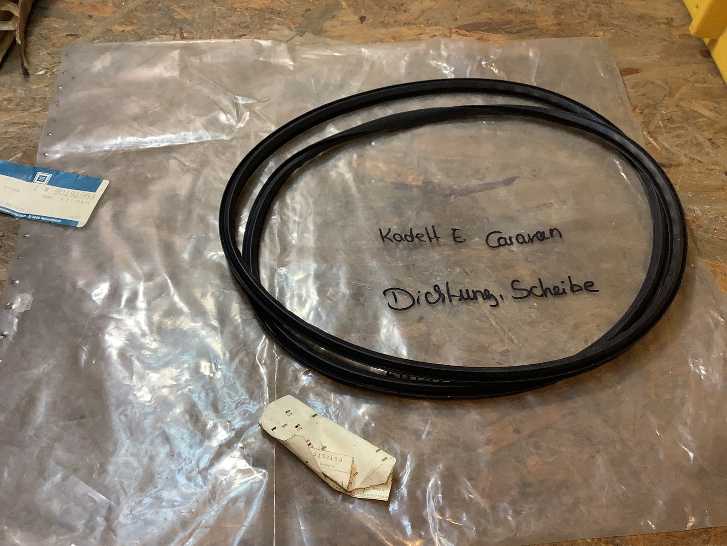 Kadett E Dichtung, Scheibe Original GM NEU